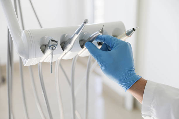 Professional Tooth Extraction technician working in River Park, FL